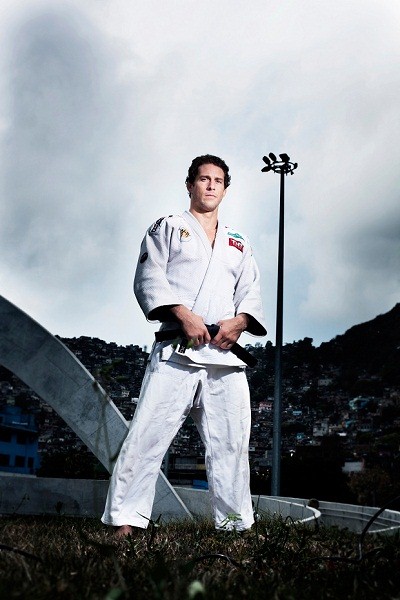 Evento com lutadores faz campanha contra o crack