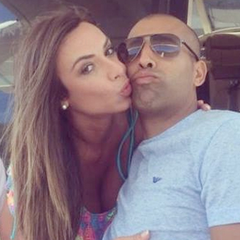26 horas após assumir namoro, Nicole Bahls termina romance com Sheik