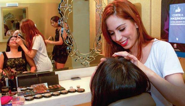 Mordomias noite adentro