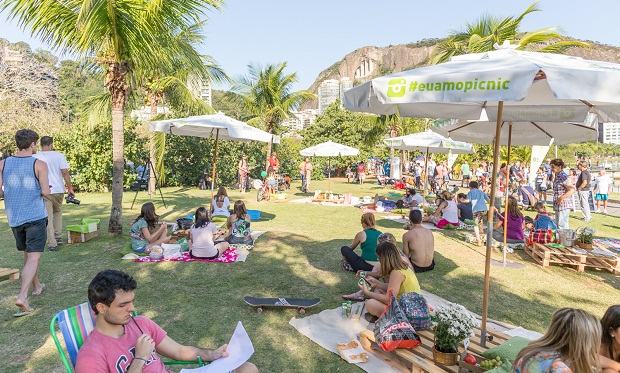 Espaço ao ar livre para piquenique tem atrações gratuitas na Lagoa