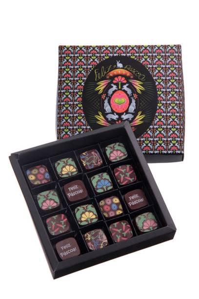 Caixa com 16 ganaches da Cacau Noir Caixa com 16 ganaches da Cacau Noir