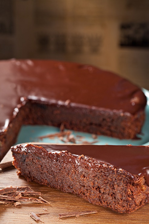 Mud cake da Casa Carandaí: chocolate meio-amargo e iogurte Mud cake da Casa Carandaí: chocolate meio-amargo e iogurte
