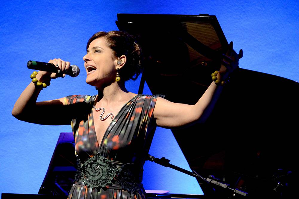 Concerto com Soraya Ravenle visita a trilha sonora de Maio de 1968