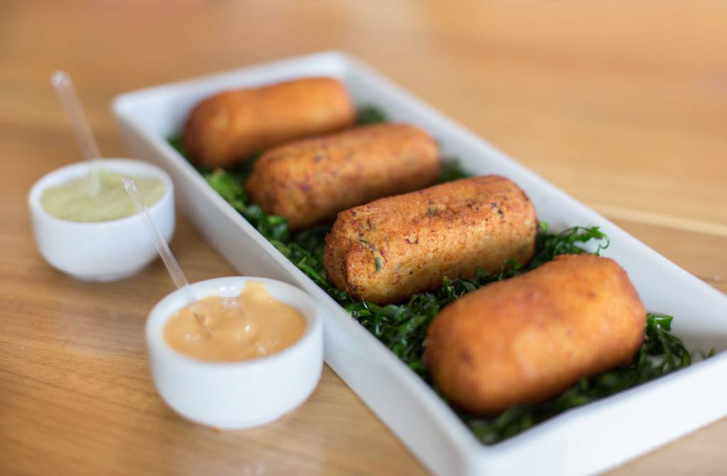 Croquete de frutos do mar: especialidade da casa Croquete de frutos do mar: especialidade da casa