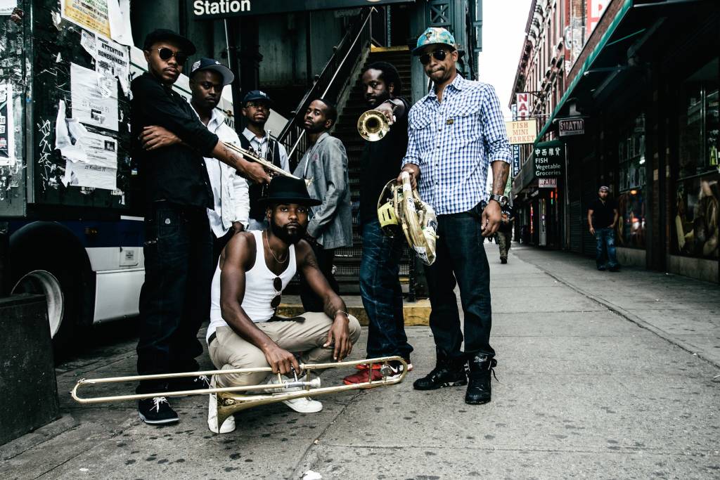 Hypnotic Brass Ensemble mostra seu jazz funkeado no Blue Note