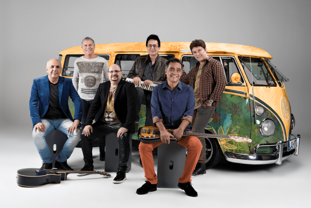 Roupa Nova nota-pequena-rn_kombi-2.png