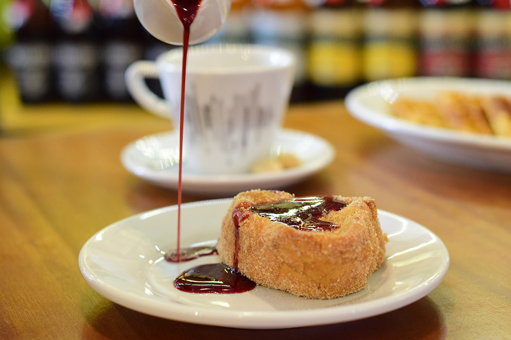 Dez casas que preparam rabanadas e suas variações