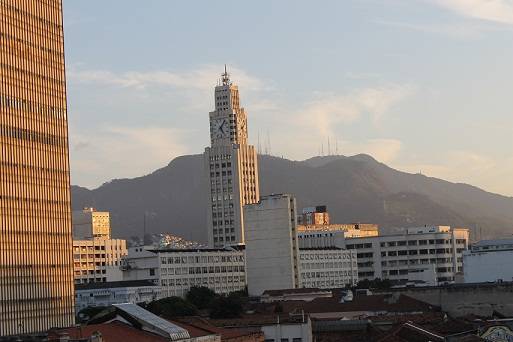 Inaugurado em 1906, foi esquecido e estava coberto por matagal. Foram replantadas esp&eacute;cies originais e o muro de conten&ccedil;&atilde;o teve de ser restaurado<br>