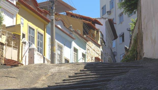 Antigo mercado de escravos, foi berço do samba e hoje abriga animadas rodas nas noites de segunda<br> Antigo mercado de escravos, foi berço do samba e hoje abriga animadas rodas nas noites de segunda<br>