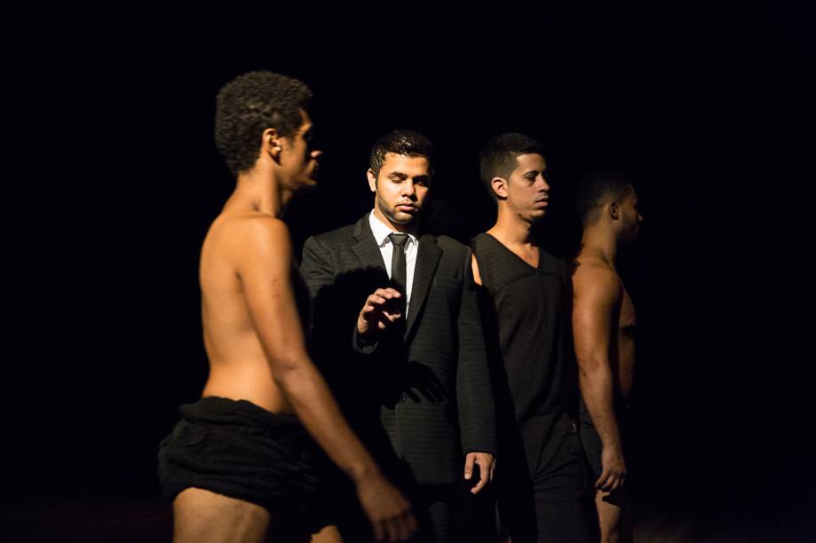 Bô: novo trabalho da companhia de dança R.E.C. Bô: novo trabalho da companhia de dança R.E.C.