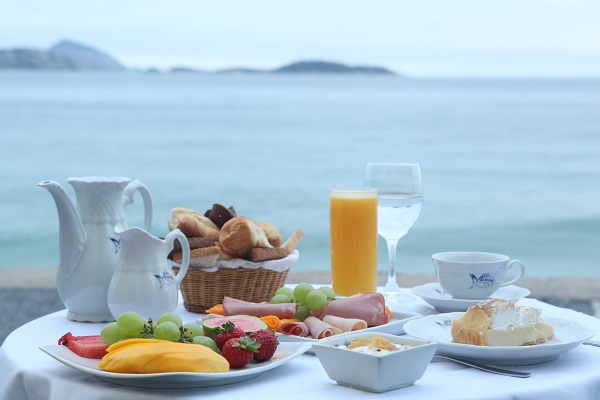 O primeiro café da manhã de 2012