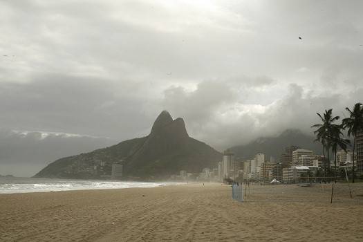 Fim de semana no Rio será de céu nublado