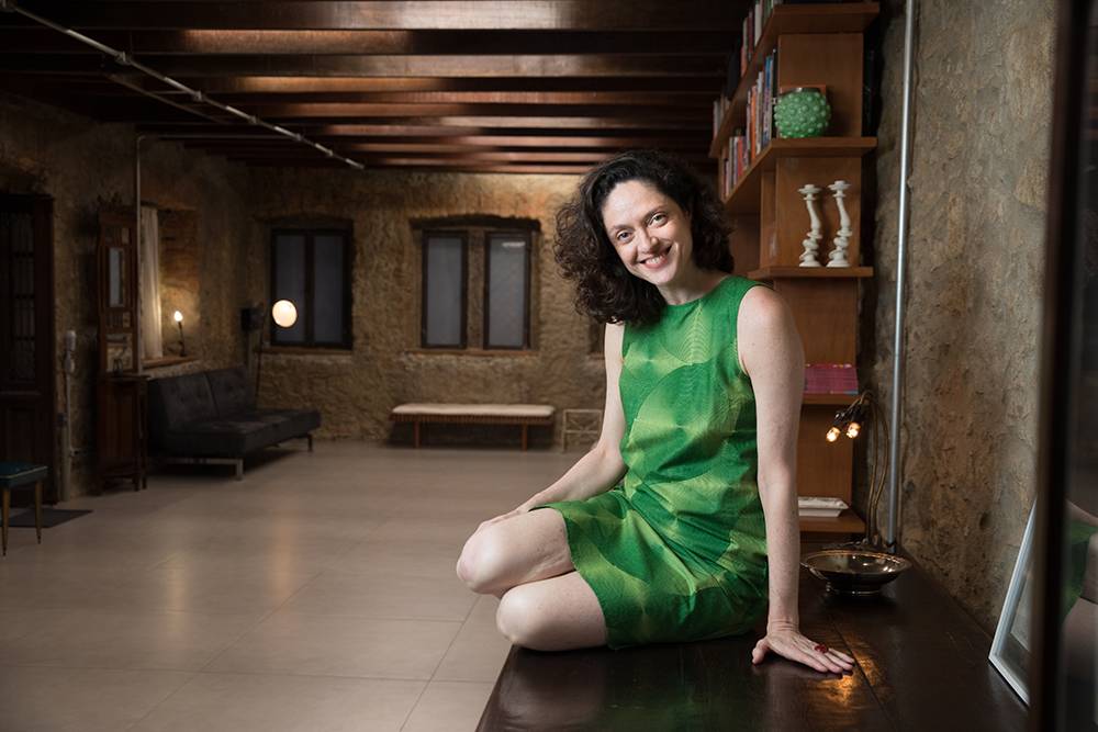 Profissionais do teatro investem na compra de espaços próprios