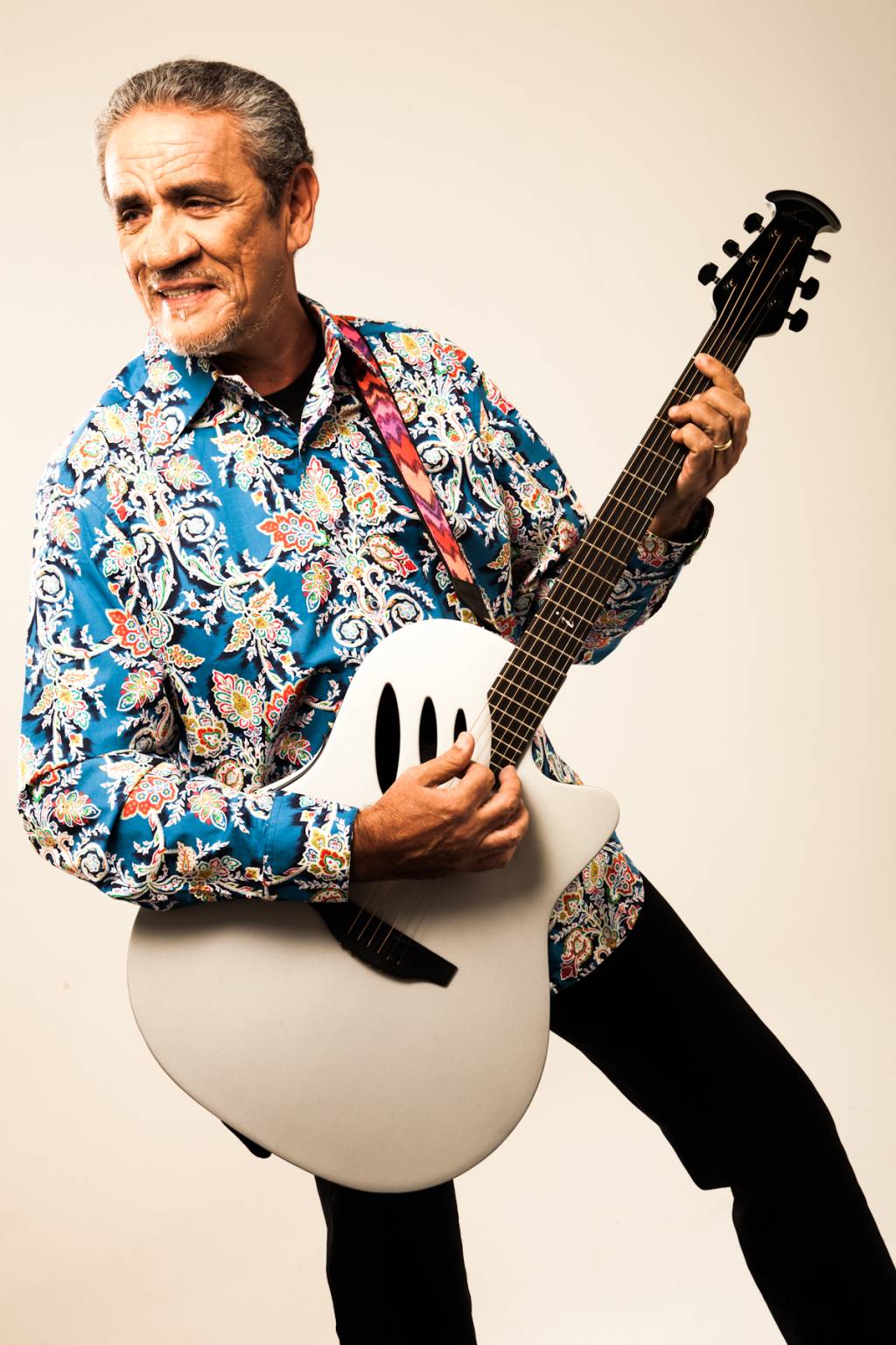 Zé Ramalho leva seu rock do agreste ao Monte Líbano