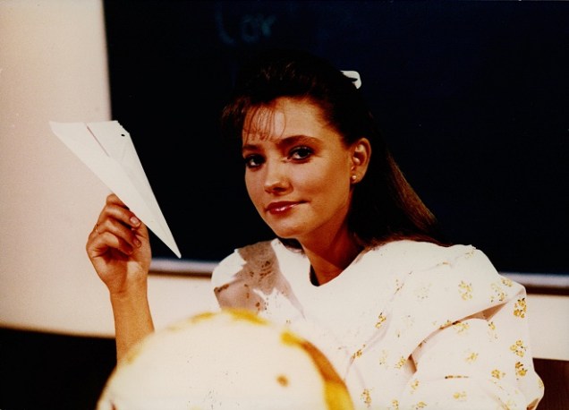 Interpretada por Gabriela Rivero na novela mexicana Carrossel, a professora conquistou as crian&ccedil;as de todo o Brasil na d&eacute;cada de 90, quando o SBT exibiu a trama. A personagem era marcada por sua do&ccedil;ura, gentileza, carinho, paci&ecirc;ncia e amor pela profiss&atilde;o.<br>