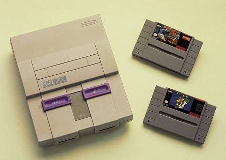 Depois do Atari e do Master System, foi a vez da japonesa Nintendo reinar no mundo dos games eletr&ocirc;nicos. Entre os jogos mais populares est&atilde;o o bombeiro Super Mario e o macaco do Donkey Kong<br>