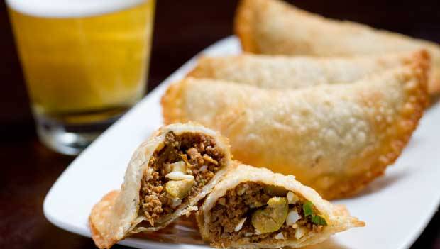 Esse &eacute; de carne mo&iacute;da, ovo e azeitona: R$ 3,5<br>