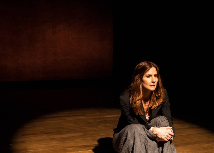 Madame Bovary: adaptação do clássico de Flaubert Madame Bovary: adaptação do clássico de Flaubert