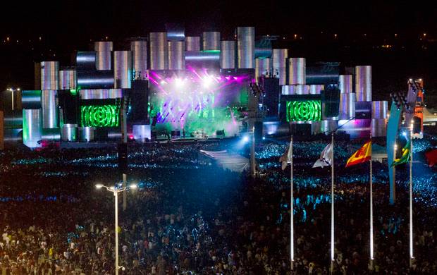 Sete biografias de artistas que se apresentam no Palco Mundo