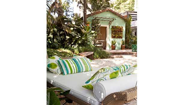 Jardim do living. Paisagista: Paula Bergamin<br> Jardim do living. Paisagista: Paula Bergamin<br>