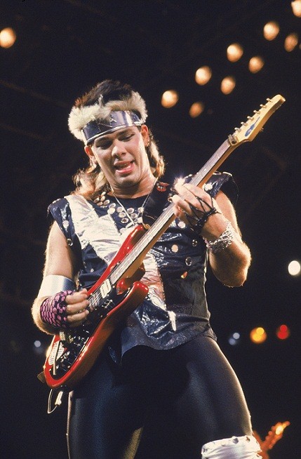 Pepeu Gomes cantou ao lado de Baby Consuelo, hoje a Baby do Brasil<br> Pepeu Gomes cantou ao lado de Baby Consuelo, hoje a Baby do Brasil<br>