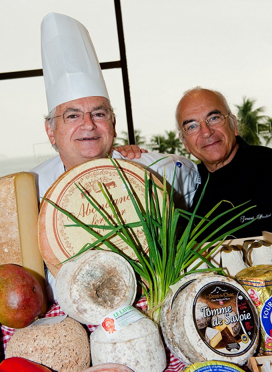 O maître fromagier Gérard Poulard e o chef Jean Yves Poirey, no Rio Othon Palace<br> O maître fromagier Gérard Poulard e o chef Jean Yves Poirey, no Rio Othon Palace<br>