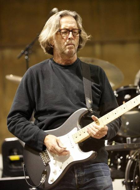 A temporada vai ser boa. Tocam no HSBC Arena Eric Clapton (9 e 10 de outubro), a musa da new wave Sade (22 de novembro) e Bem Harper (10 de dezembro). No Vivo Rio, Julio Iglesias (17 de outubro), Orquestra Buena Vista Social Club com Omara Portuondo (30<br> A temporada vai ser boa. Tocam no HSBC Arena Eric Clapton (9 e 10 de outubro), a musa da new wave Sade (22 de novembro) e Bem Harper (10 de dezembro). No Vivo Rio, Julio Iglesias (17 de outubro), Orquestra Buena Vista Social Club com Omara Portuondo (30<br>