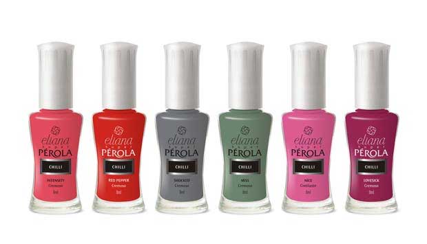 A coleção de inverno 2011 da marca Eliana tem tons de cores que passam pelas famílias dos vermelhos, laranjas e cinzas. Sugestão de preço: R$ 2* cada<br> A coleção de inverno 2011 da marca Eliana tem tons de cores que passam pelas famílias dos vermelhos, laranjas e cinzas. Sugestão de preço: R$ 2* cada<br>