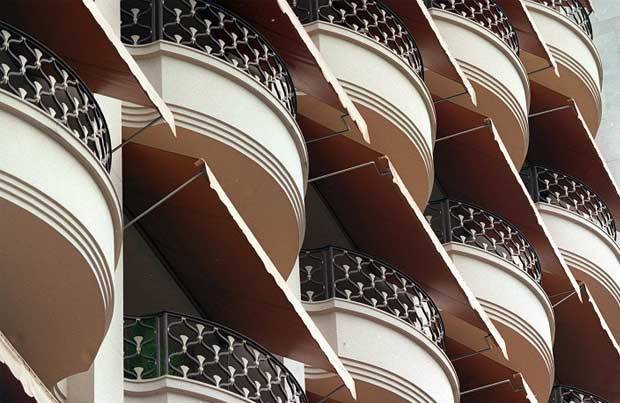 O pr&eacute;dio residencial dono de eleg&acirc;ncia atemporal &eacute; um belo exemplo do movimento Art D&eacute;co na cidade, marcado pela mistura de v&aacute;rios estilos e movimentos do in&iacute;cio do s&eacute;culo XX, incluindo Construtivismo, Cubismo, Modernismo, Bauhaus, Art Nouveau e Futurismo<br>