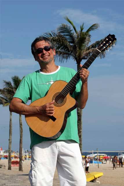 … Zé Renato