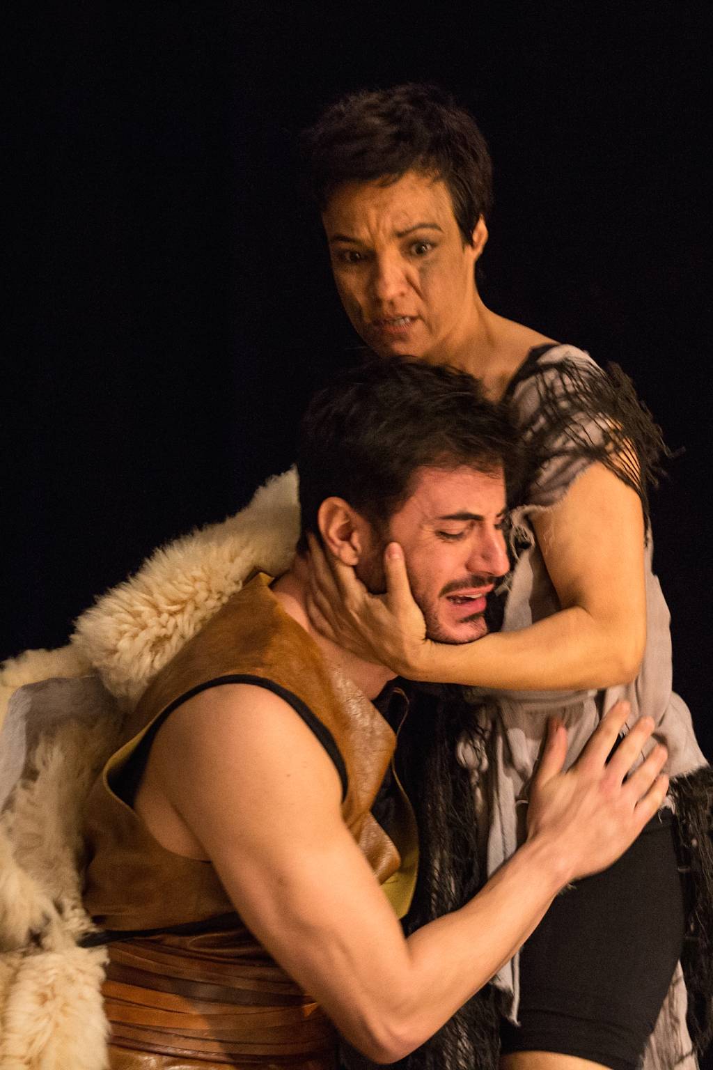 Rafaela Amado e Ricardo Tozzi: tragédia grega