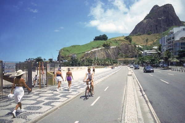 Quais são os problemas do seu bairro?