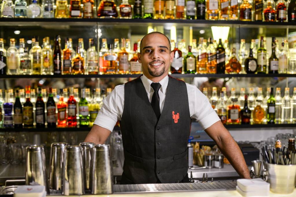 SubAstor recebe bartender premiado para uma dobradinha nesta quinta (1)