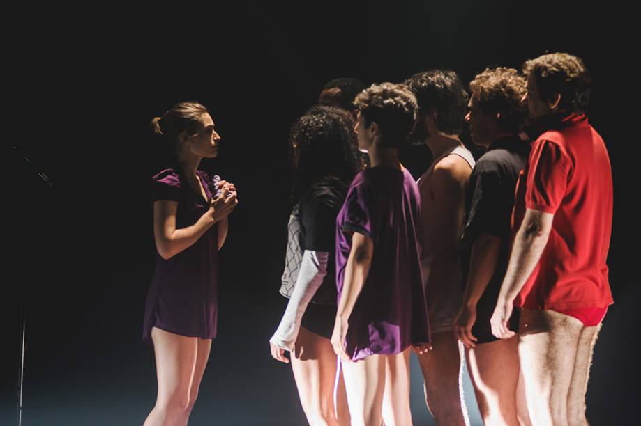 A Santa Joana dos Matadouros: do alemão Bertold Brecht A Santa Joana dos Matadouros: do alemão Bertold Brecht