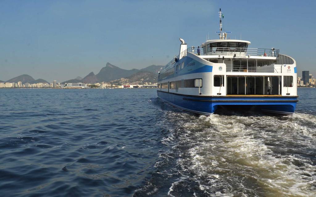 Transporte de barcas tem esquema especial no réveillon