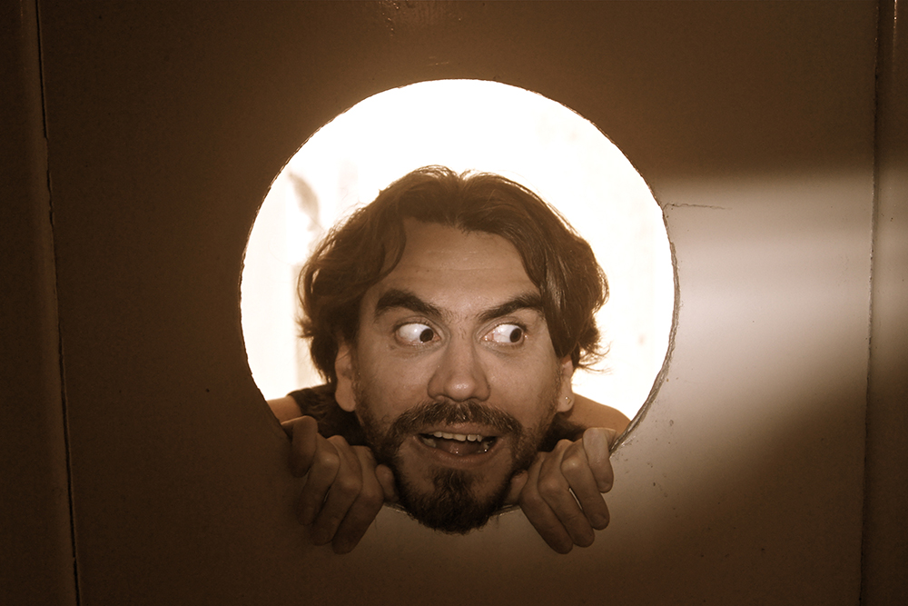 Duas estreias engrossam a lista de solos de humor em cartaz na cidade