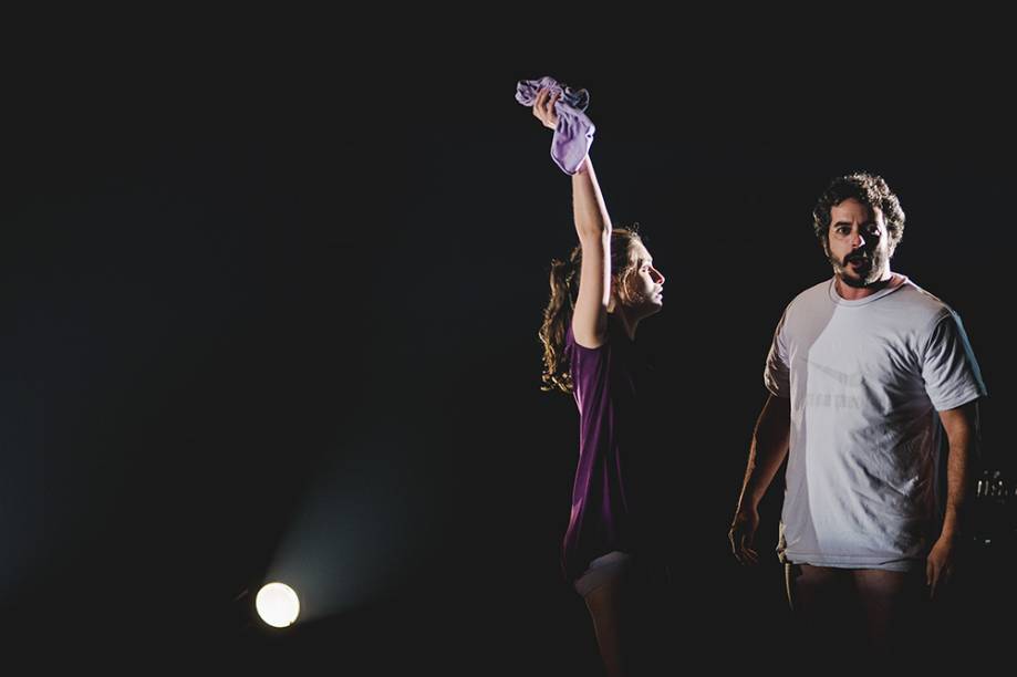 A Santa Joana dos Matadouros: do alemão Bertold Brecht A Santa Joana dos Matadouros: do alemão Bertold Brecht