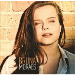 Bruna Moraes, 18 anos, é do tempo da delicadeza