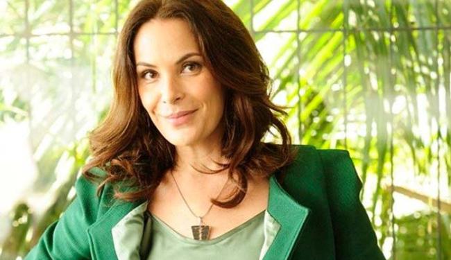 Carolina Ferraz vai cozinhar em jantar no Copacabana Palace