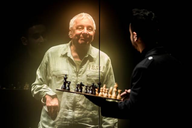 Beije Minha Lápide: elogiado drama é estrelado por Marco Nanini Beije Minha Lápide: elogiado drama é estrelado por Marco Nanini