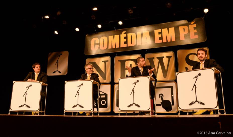 Comédia em Pé News: novo quadro do espetáculo traz notícias da semana comentadas de forma divertida Comédia em Pé News: novo quadro do espetáculo traz notícias da semana comentadas de forma divertida