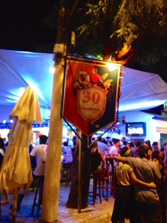 Badalaçao na Rua das Pedras