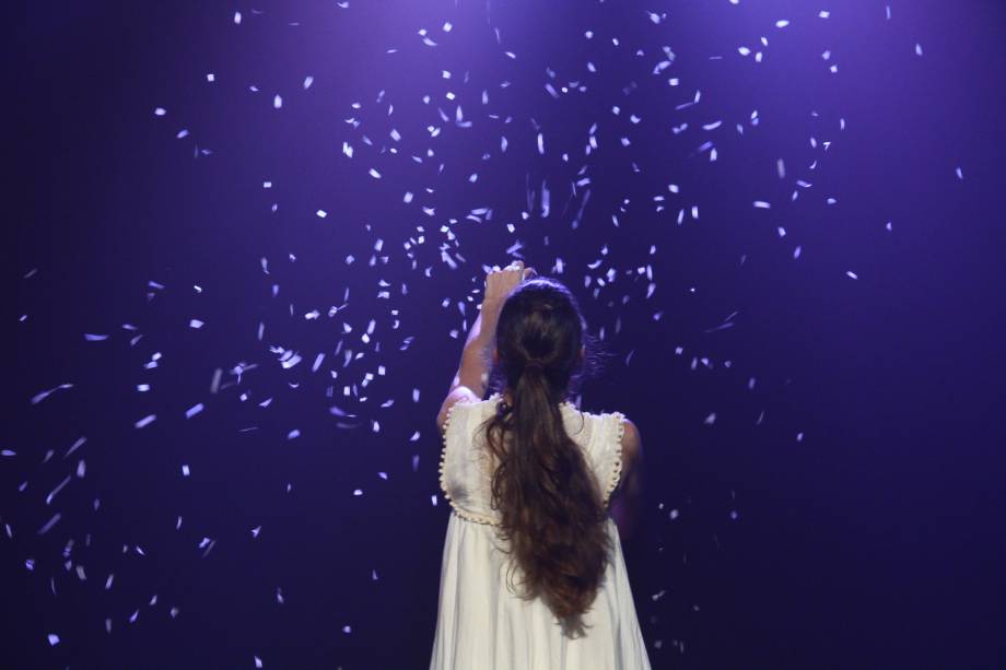 Florencia Santángelo em Acorda, Amor!: adaptação do conto infantil A Bela Adormecida Florencia Santángelo em Acorda, Amor!: adaptação do conto infantil A Bela Adormecida