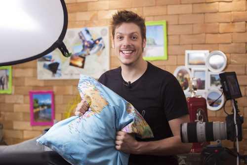 Glenda Kozlowski comenta sua estreia oficial como locutora, neste domingo (16): “Podem me chamar de Galvoa”