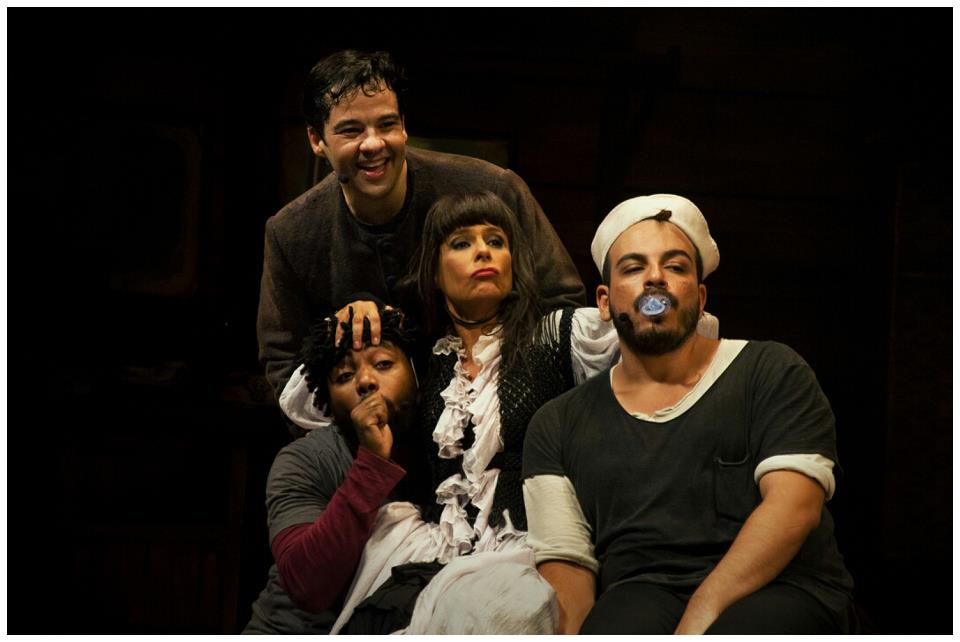 Luis Lobianco, do Porta dos Fundos, entra em Jacinta