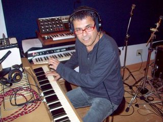 Músicos mergulham no vinho