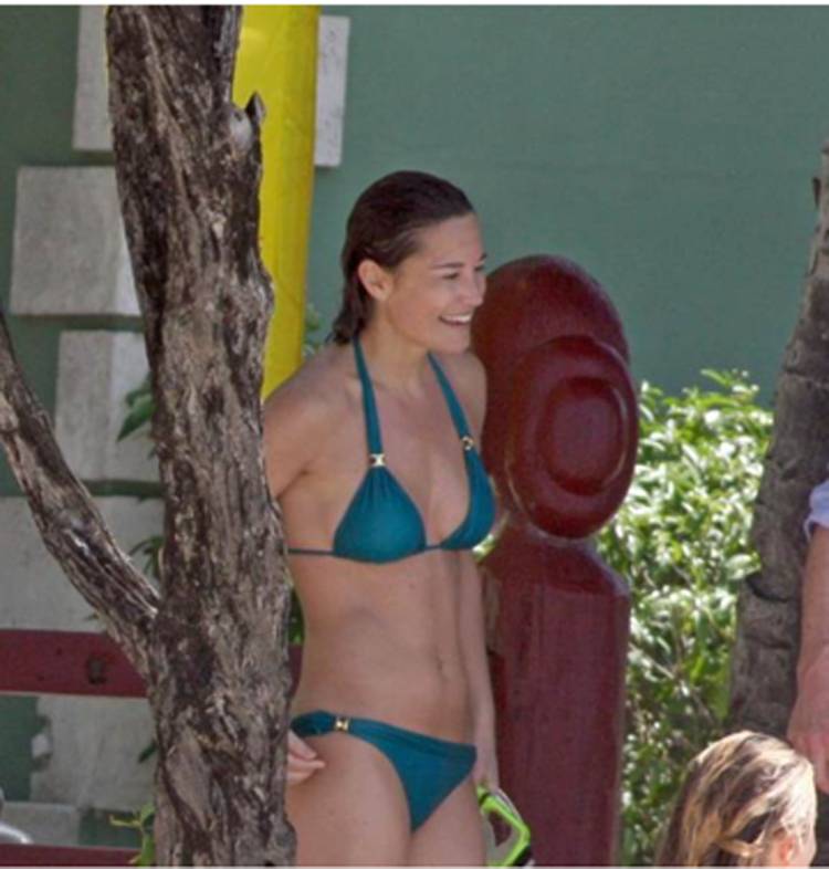 Paula Hermanny, dona da grife de moda praia Vix, veste a britânica Pippa Middleton, cunhada do Príncipe William, e revela famosas que odeia ver com biquínis da marca