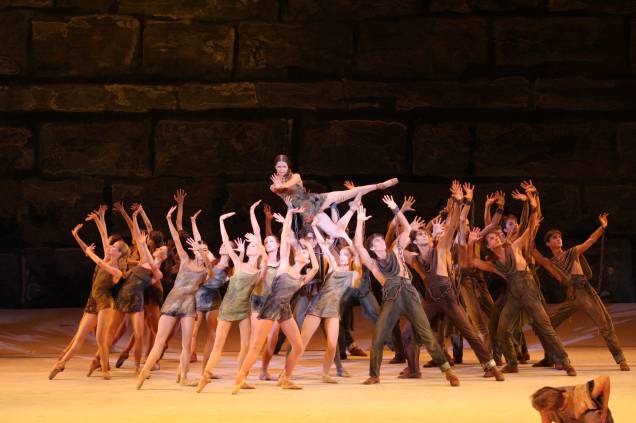 Spartacus: clássico pelo Balé do Teatro Bolshoi Spartacus: clássico pelo Balé do Teatro Bolshoi