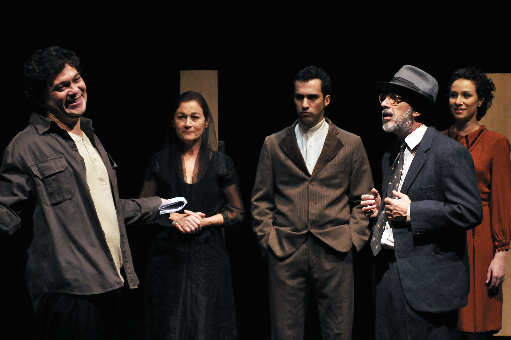 teatro-abre-com-cotacao-nova-foto-2-500-por-hora-foto-guga-melgar-25.jpeg