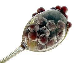 Quantas uvas há na taça?